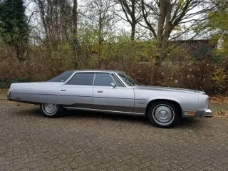 1977 Chrysler New Yorker Brougham — photo 21