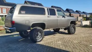 1986 Chevrolet Suburban 4x4 — photo 4