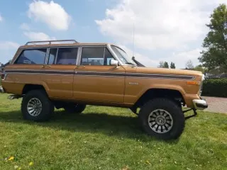 1983 Jeep Wagoneer — photo 14