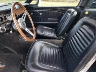 1965 Ford Mustang rent a hertz — photo 14