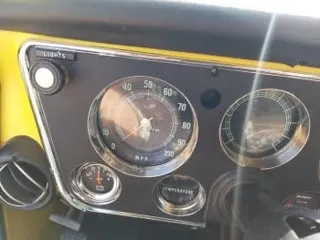 1969 GMC 2500 Custom Camper pick up — photo 3