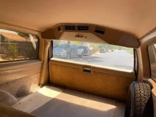 1985 Chevrolet Suburban — photo 20