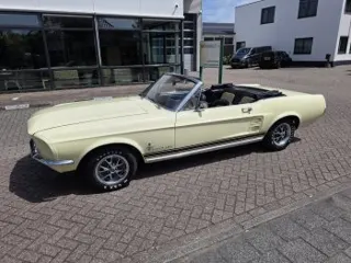 1967 Ford Mustang Convertible Springtime Yellow — photo 4