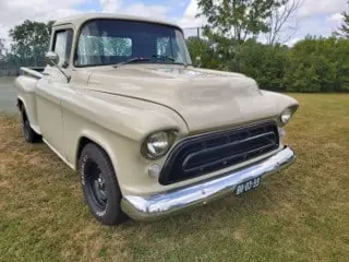 1957 Chevrolet 3100 pick up — photo 40