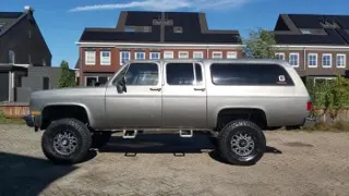 1986 Chevrolet Suburban 4x4 — photo 14