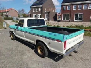1976 Ford F100 racing — photo 31