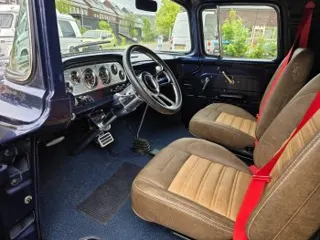 1957 Ford PanelVan — photo 8