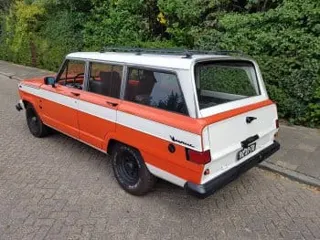 1965 Chrysler Jeep Kaiser Wagoneer — photo 21