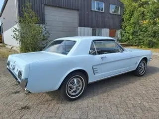 1966 Ford Mustang Hardtop coupe — photo 3