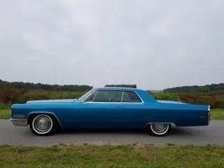 1966 Cadillac Coupe de Ville — photo 4