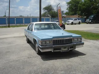 1977 Cadillac sedan de Ville — photo 15