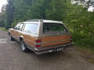 1977 Buick Estate wagon — photo 25