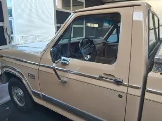 1985 Ford F150 4x2 — photo 25