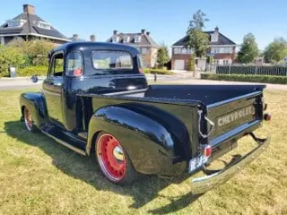1953 Chevrolet Thriftmaster  — photo 30