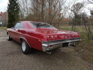 1965 Chevrolet Impala SS — photo 17
