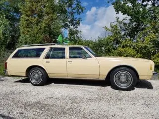 1977 Chevrolet Impala Wagon — photo 11