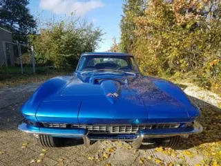 1966 Chevrolet Corvette Stingray — photo 31