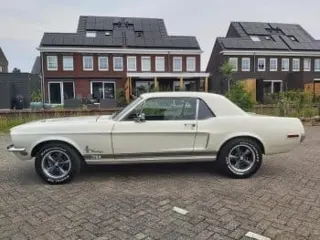 1968 Ford Mustang hardtop coupe — photo 20