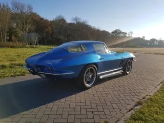 1966 Chevrolet Corvette Stingray — photo 48