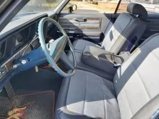 1969 Oldsmobile 98 luxury hardtop sedan — photo 9