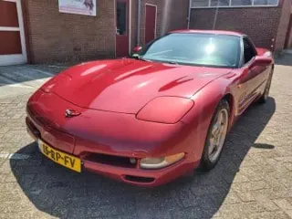 1998 Chevrolet Corvette C5 — photo 24