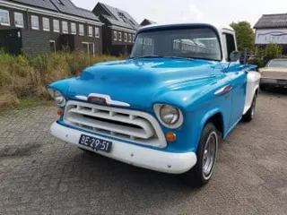 1957 Chevrolet 3200 stepside — photo 7