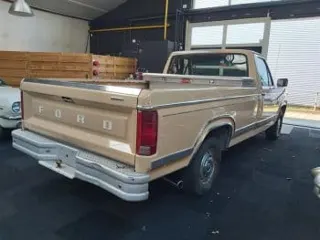 1985 Ford F150 4x2 — photo 10