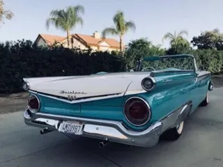 1959 Ford Galaxie Sunliner Convertible — photo 2