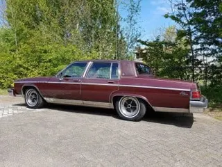 1983 Buick Park Avenue — photo 9