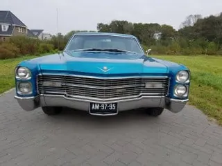 1966 Cadillac Coupe de Ville — photo 16