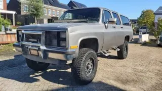 1986 Chevrolet Suburban 4x4 — photo 15