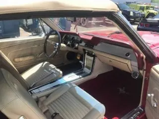 1967 Ford Mustang convertible — photo 2