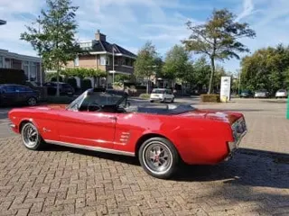 1965 Ford Mustang convertible — photo 21