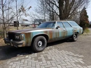 1974 1874 Pontiac Grand Safari wagon — photo 11