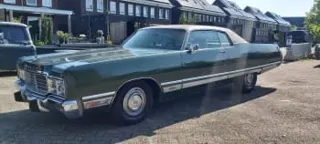 1974 Chrysler New Yorker Brougham — photo 1
