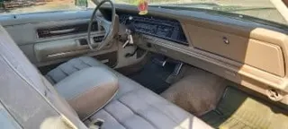 1974 Chrysler New Yorker Brougham — photo 4
