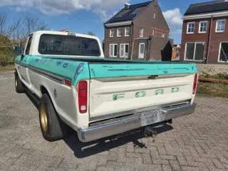 1976 Ford F100 racing — photo 25