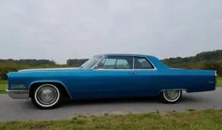 1966 Cadillac Coupe de Ville — photo 2
