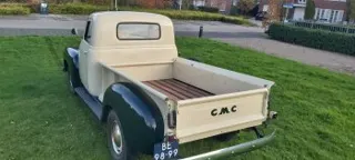 1949 GMC 100 stepside — photo 12