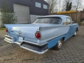 1957 Ford Fairlane coupe — photo 7