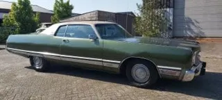 1974 Chrysler New Yorker Brougham — photo 15