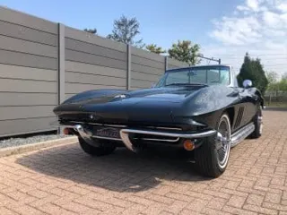 1965 Chevrolet Corvette Convertible — photo 3