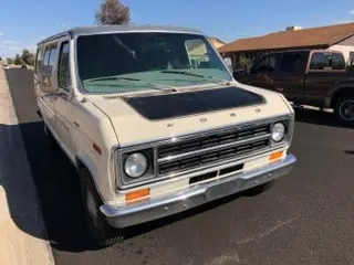 1975 Ford Econoline Van — photo 22