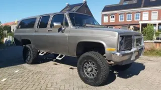 1986 Chevrolet Suburban 4x4 — photo 17