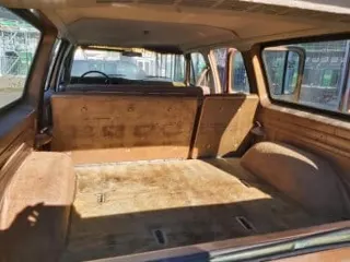 1980 Chevrolet Suburban 4x4 — photo 6