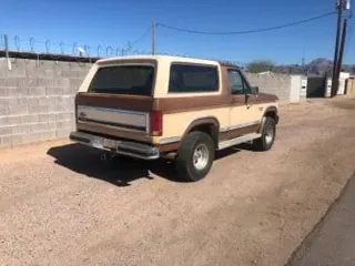 1986 Ford Bronco 4x4 — photo 2