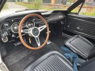 1968 Ford Mustang hardtop coupe — photo 7