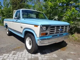 1982 Ford F250 XLT — photo 14