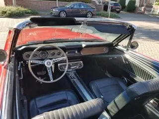 1965 Ford Mustang convertible — photo 11