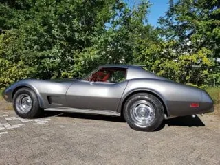 1976 Chevrolet Corvette Stingray — photo 13